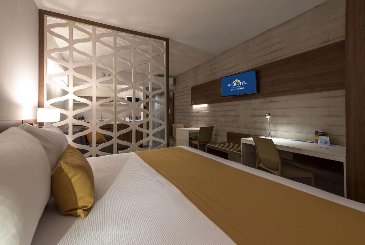 Microtel Inn & Suites By Wyndham Guadalajara Sur Palomar Kültér fotó