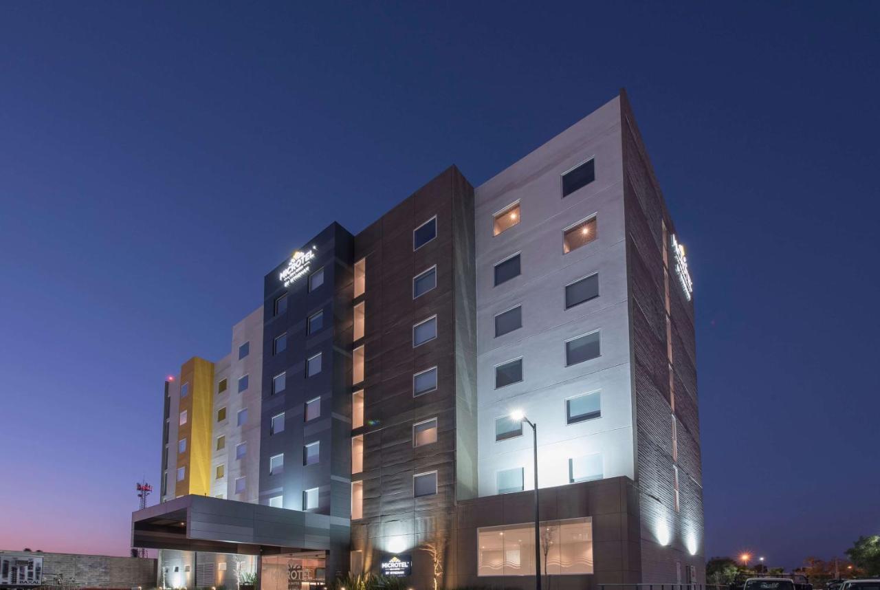 Microtel Inn & Suites By Wyndham Guadalajara Sur Palomar Kültér fotó