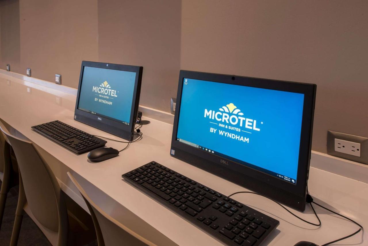 Microtel Inn & Suites By Wyndham Guadalajara Sur Palomar Kültér fotó